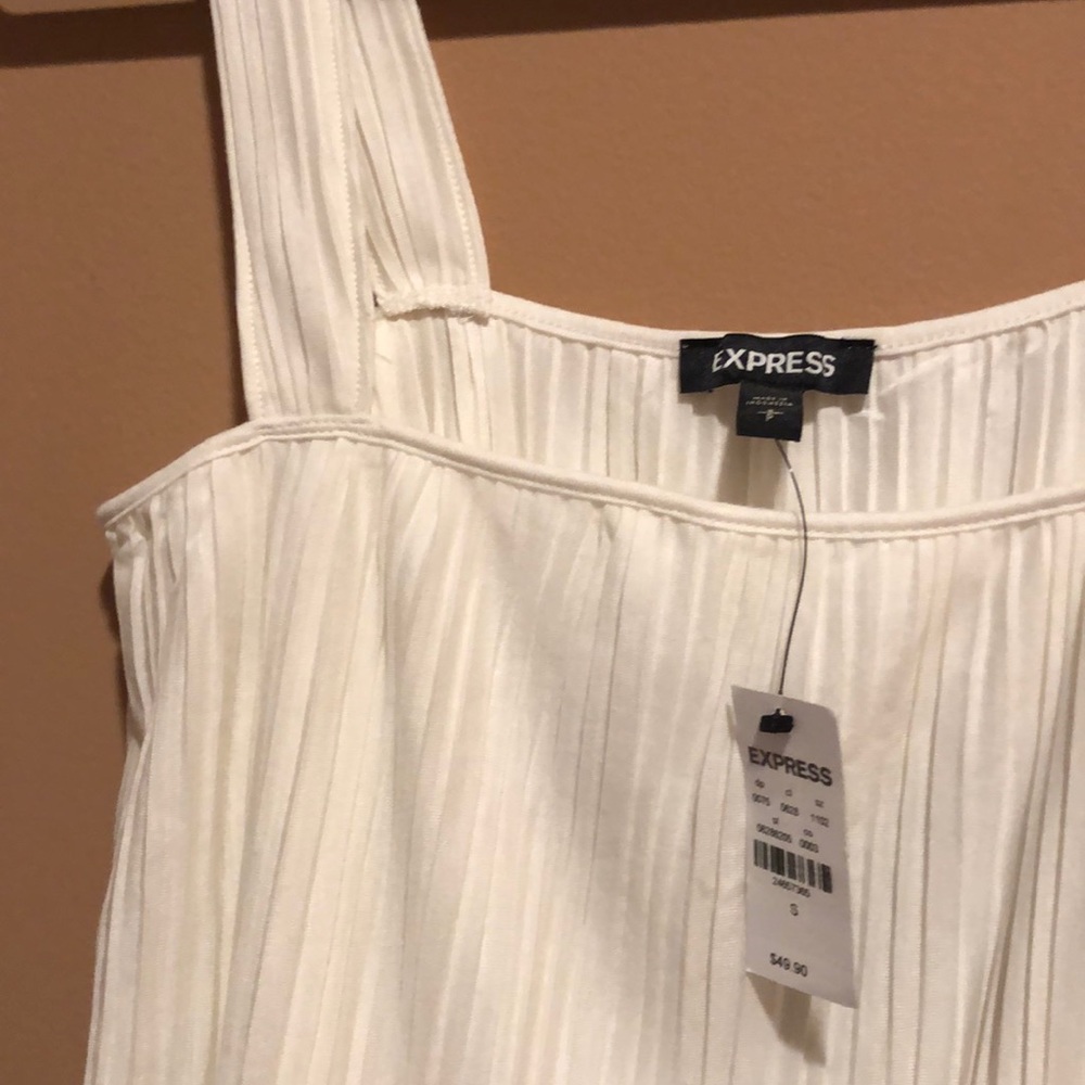 NWT Express IVORY blouse/tank top - Picture 4 of 10